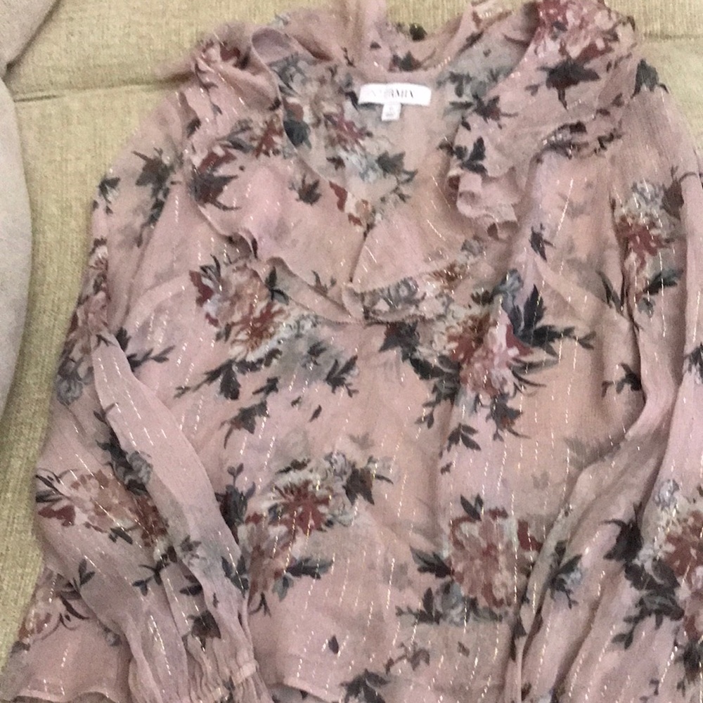 Intermix Gentle used Romantic floral-printed silk top features lurex threading.